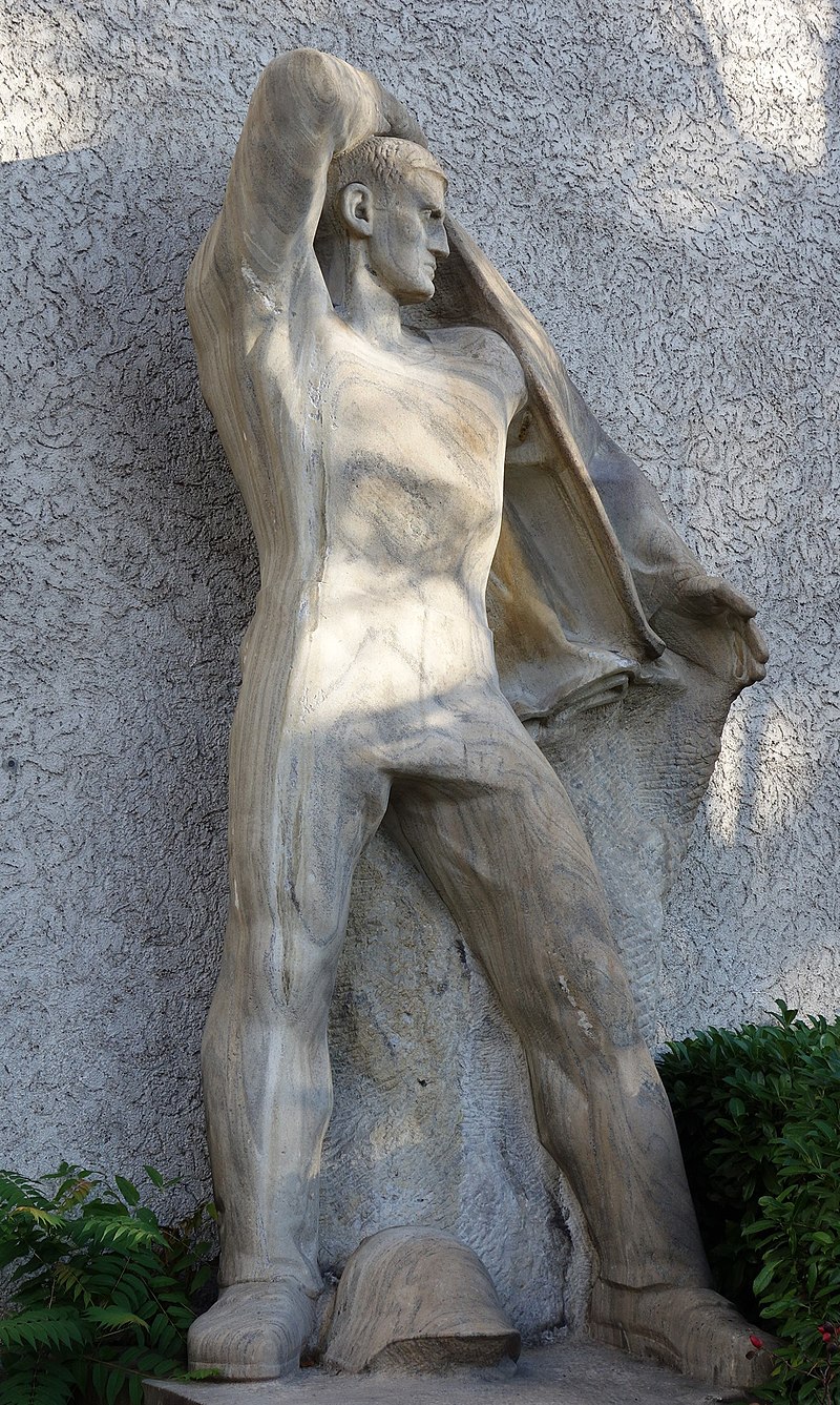 skulptur_brandenberger.jpg
      800 x 1337 Pixel