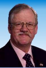 Roger Helmer
      161 x 237 Pixel