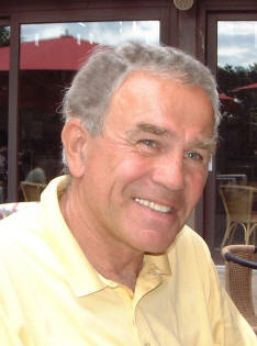 Dr. Wolfgang Th&uuml;ne
      (234 x 315 Pixel)