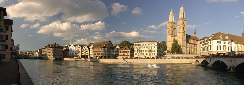 Das Limmatquai mit dem Grossm�nster (ZH-PR-26-P) 
      821 x 287 Pixel